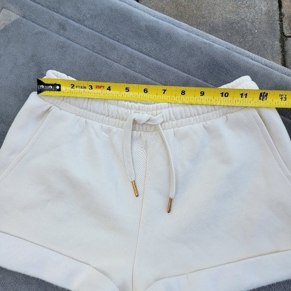Weworewhat Cream Sweat Shorts XS - Picture 6 of 11